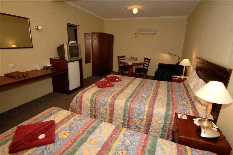 Oasis Motor Inn Broken Hill Habitación foto